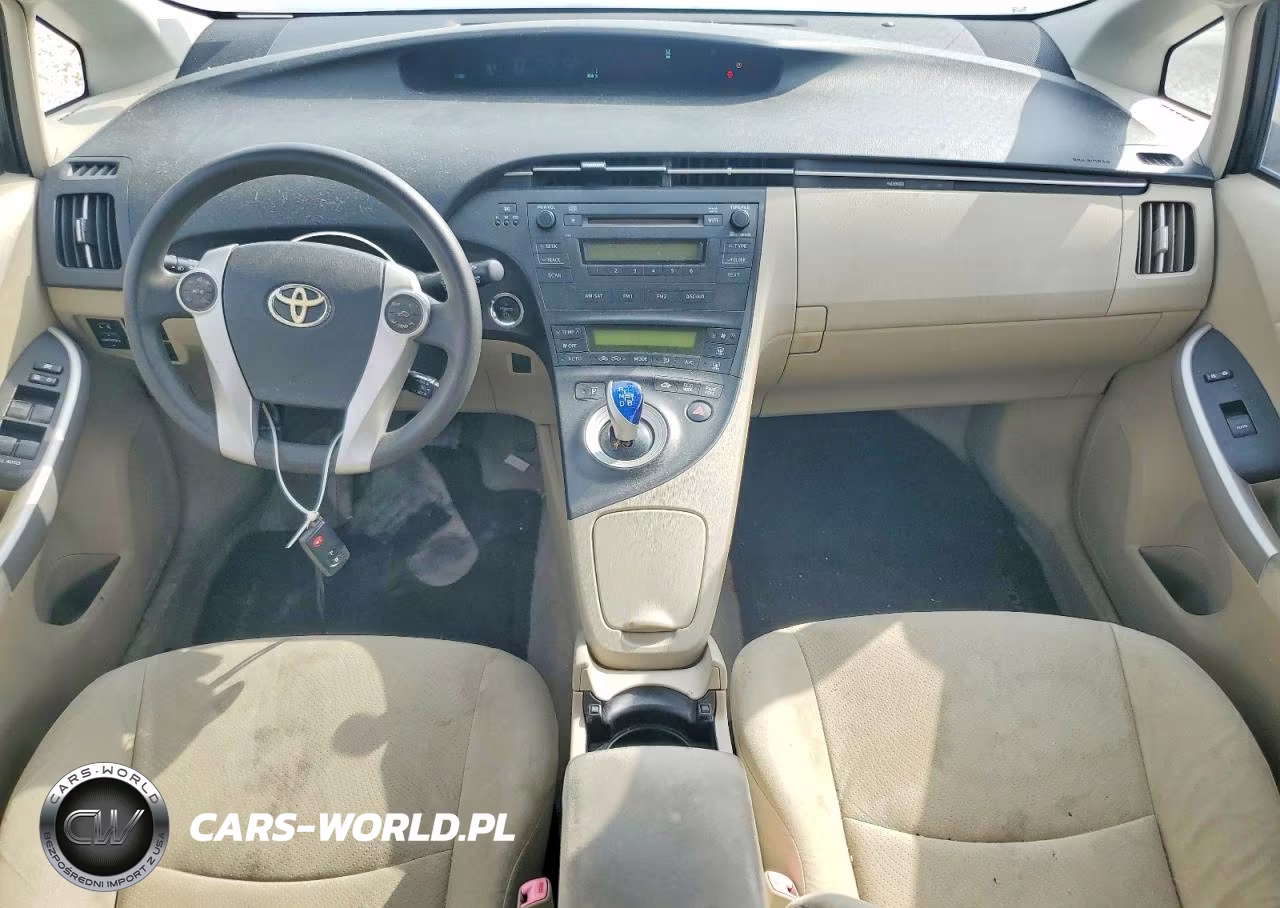 2011 Toyota Prius Two VIN:JTDKN3DUXB0280232 - 8