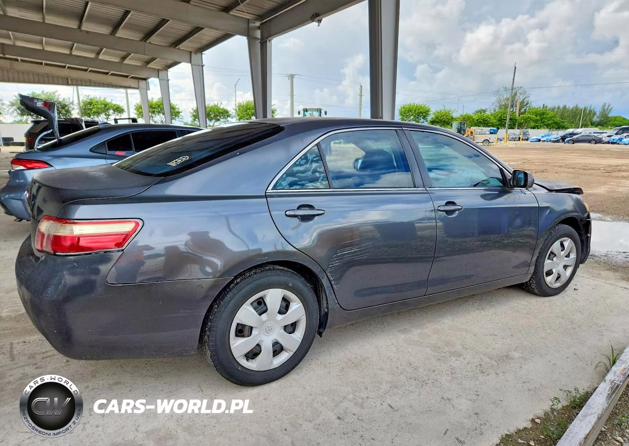 2009 Toyota Camry Le VIN:4T1BE46K09U373079 - 3