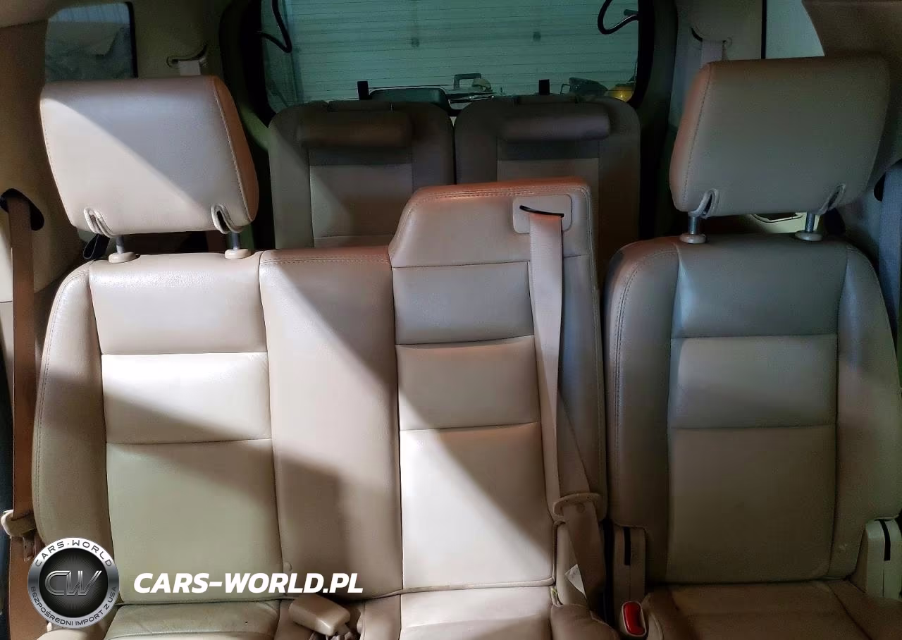 2010 Ford Explorer Eddie Bauer VIN:1FMEU7EE8AUB13403 - 10