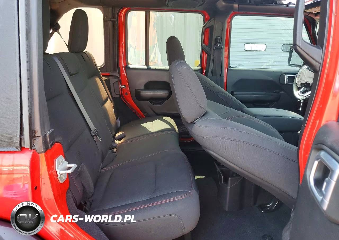 2021 Jeep Wrangler Unlimited Rubicon VIN:1C4HJXFN7MW726615 - 10