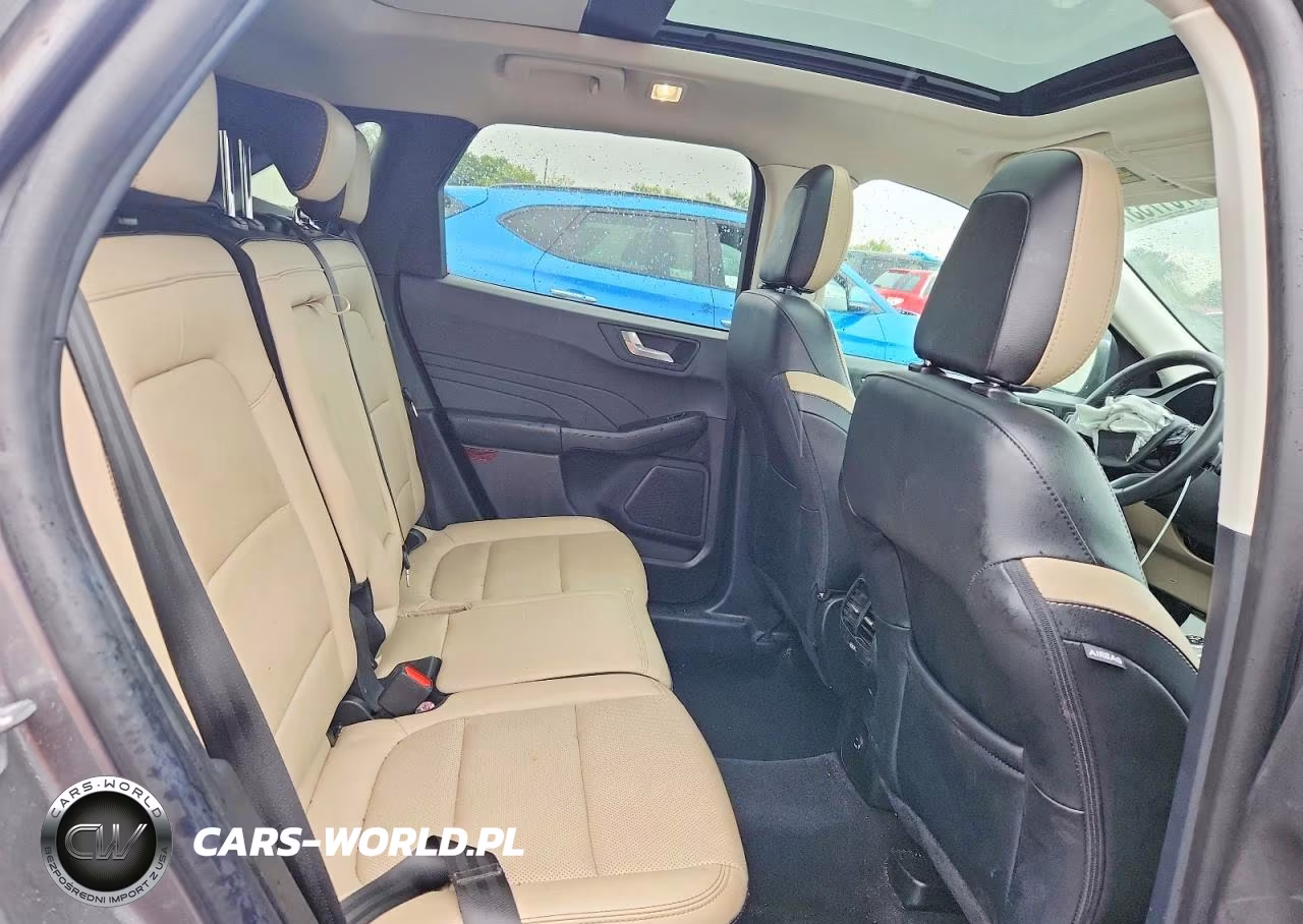 2022 Ford Escape Titanium VIN:1FMCU9J95NUB59840 - 10