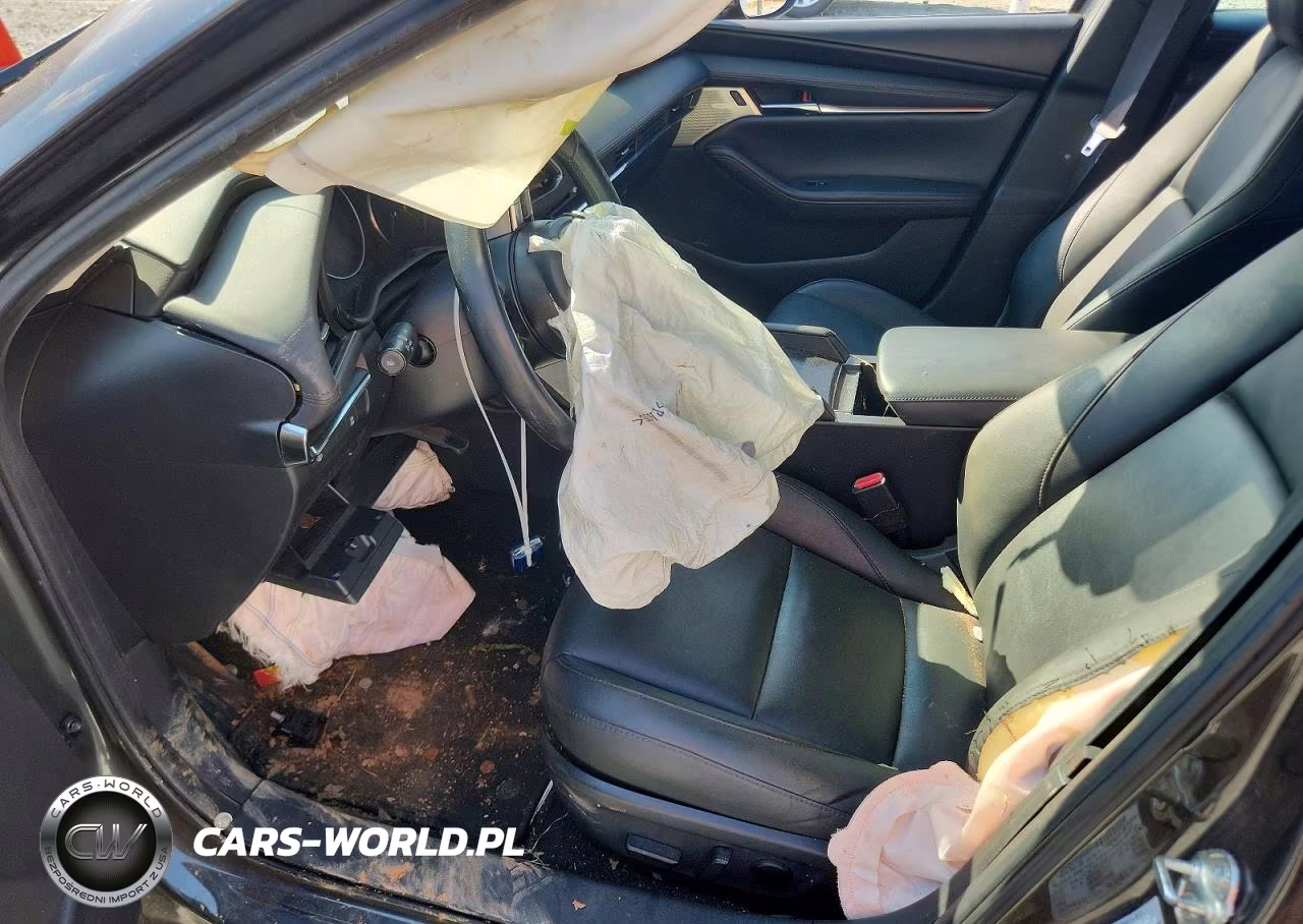 2019 Mazda 3 Preferred VIN:3MZBPADL4KM111596 - 7