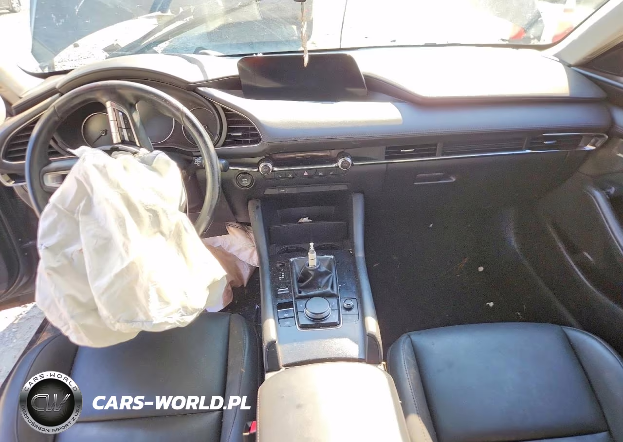 2019 Mazda 3 Preferred VIN:3MZBPADL4KM111596 - 8