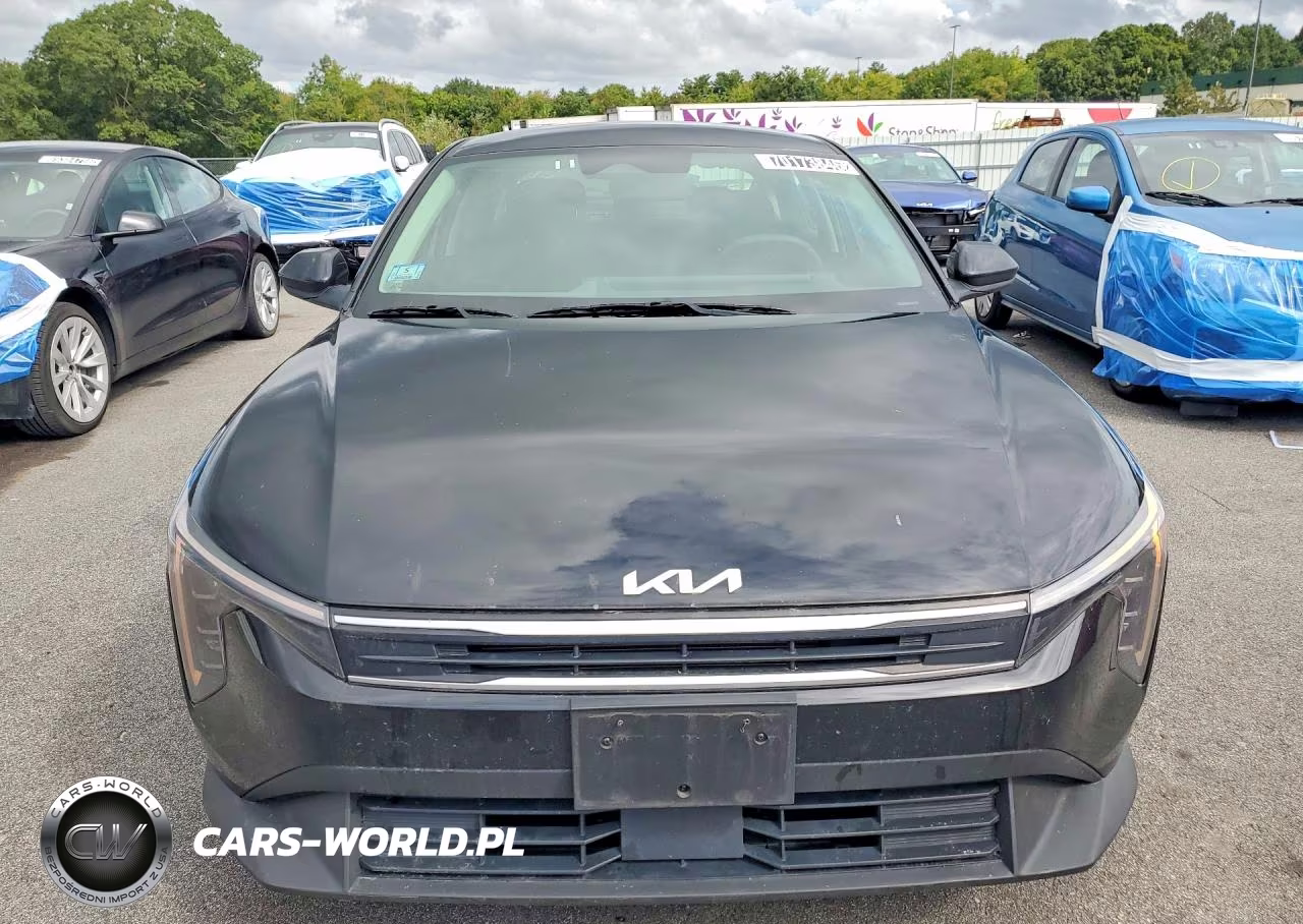 2025 Kia K4 Lxs VIN:3KPFT4DE5SE117159 - 5