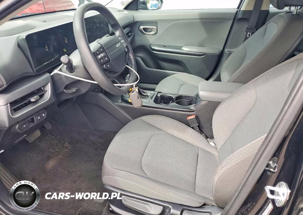 2025 Kia K4 Lxs VIN:3KPFT4DE5SE117159 - 7