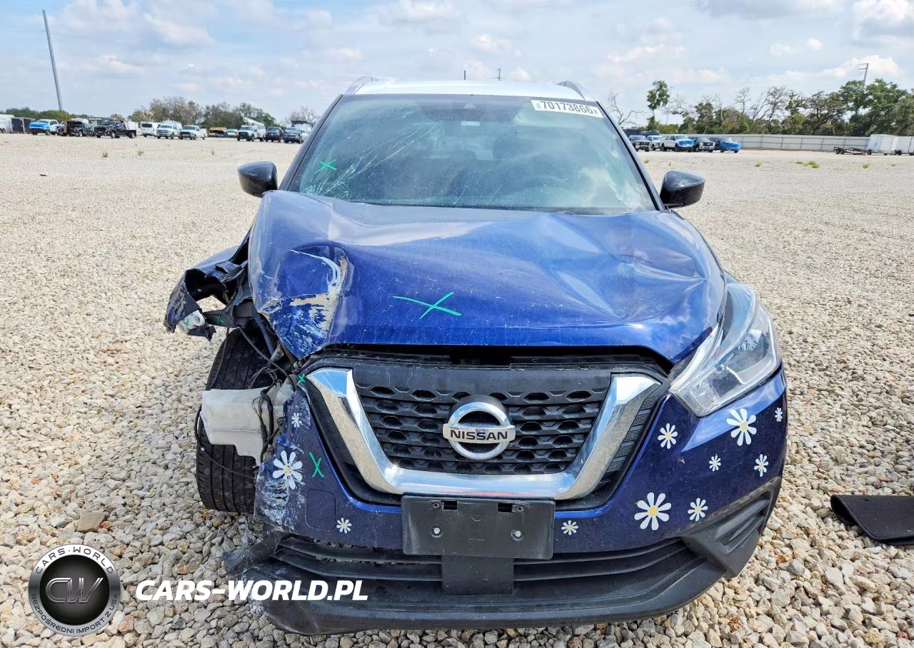 2020 Nissan Kicks Sv VIN:3N1CP5CV1LL520375 - 5