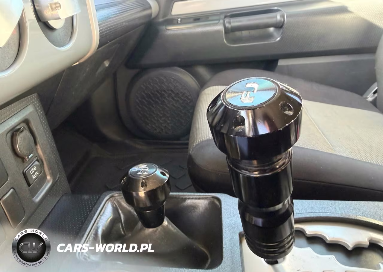 2013 Toyota Fj Cruiser Base VIN:JTEBU4BF8DK156105 - 13