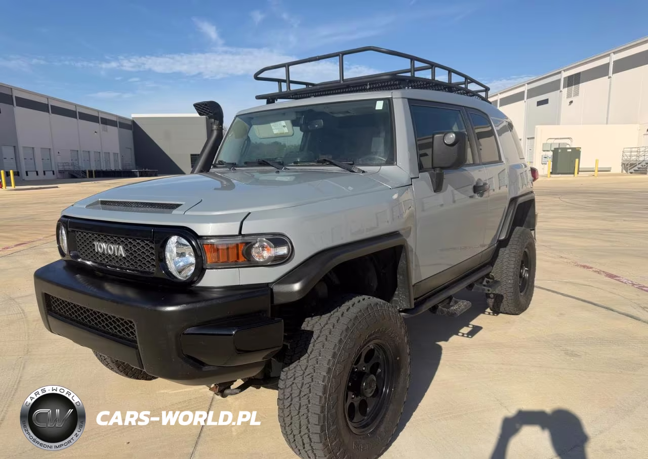 2013 Toyota Fj Cruiser Base VIN:JTEBU4BF8DK156105 - 2