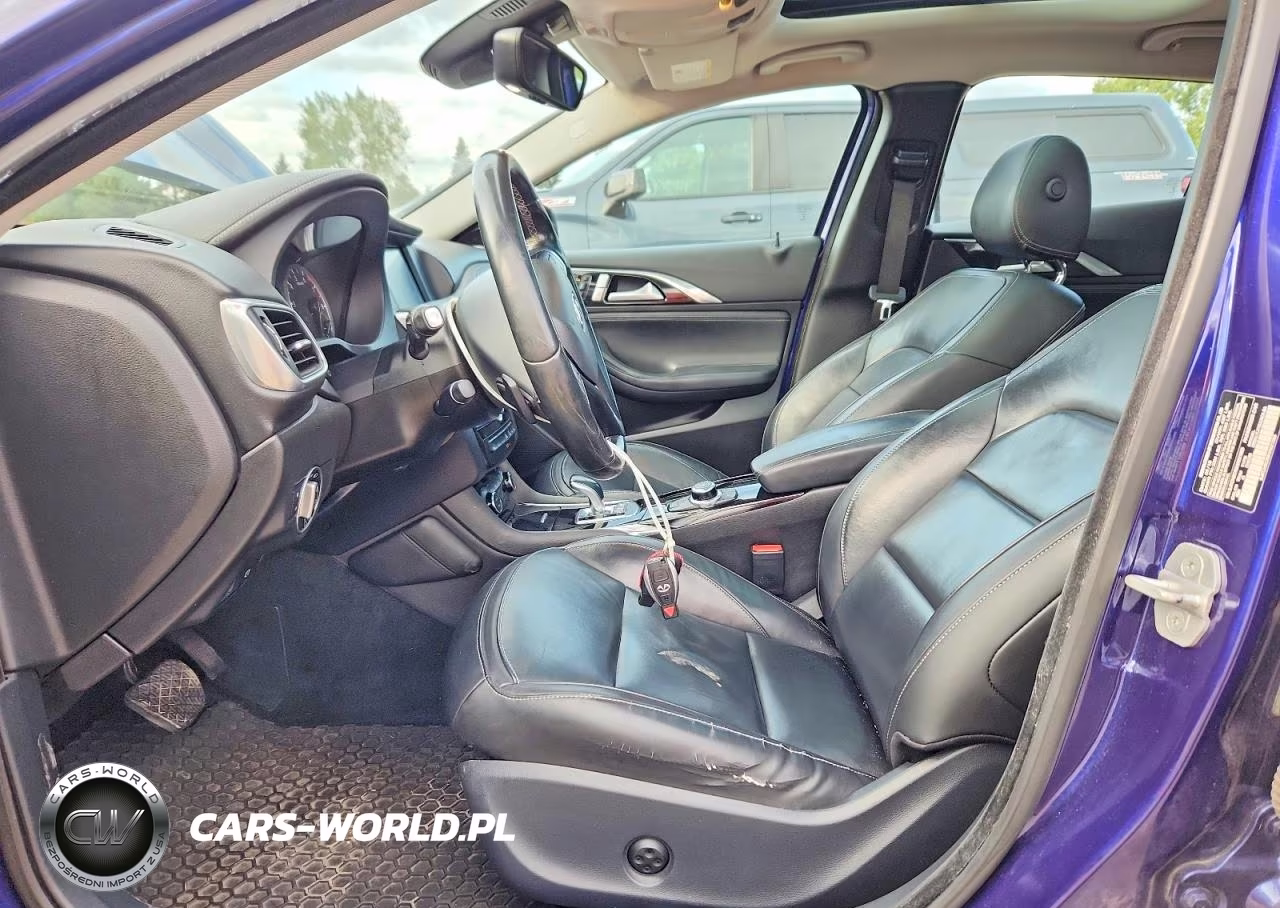 2017 Infiniti Qx30 Premium VIN:SJKCH5CR8HA021565 - 7