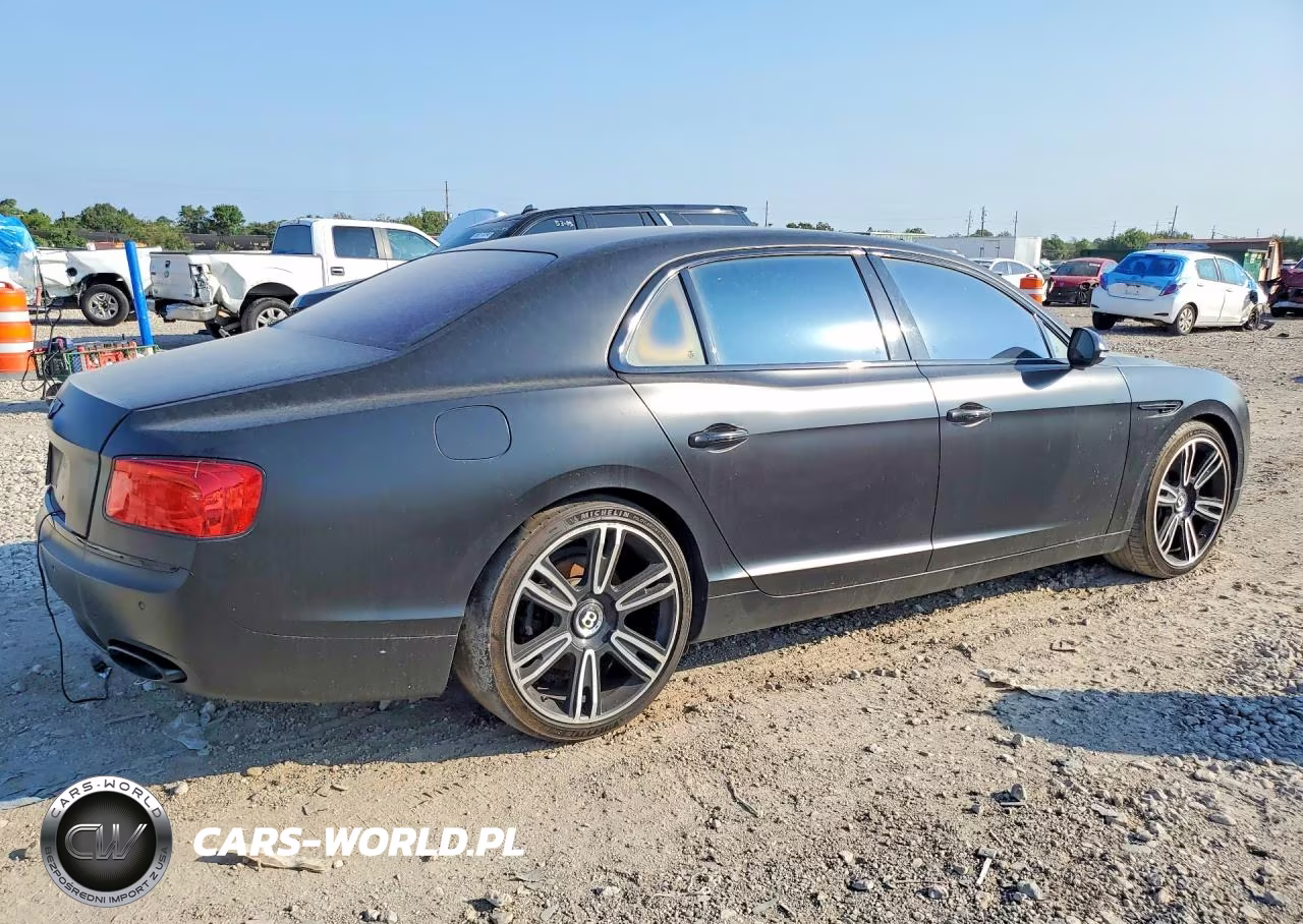 2015 Bentley Flying Spur VIN:SCBEC9ZAXFC042246 - 3
