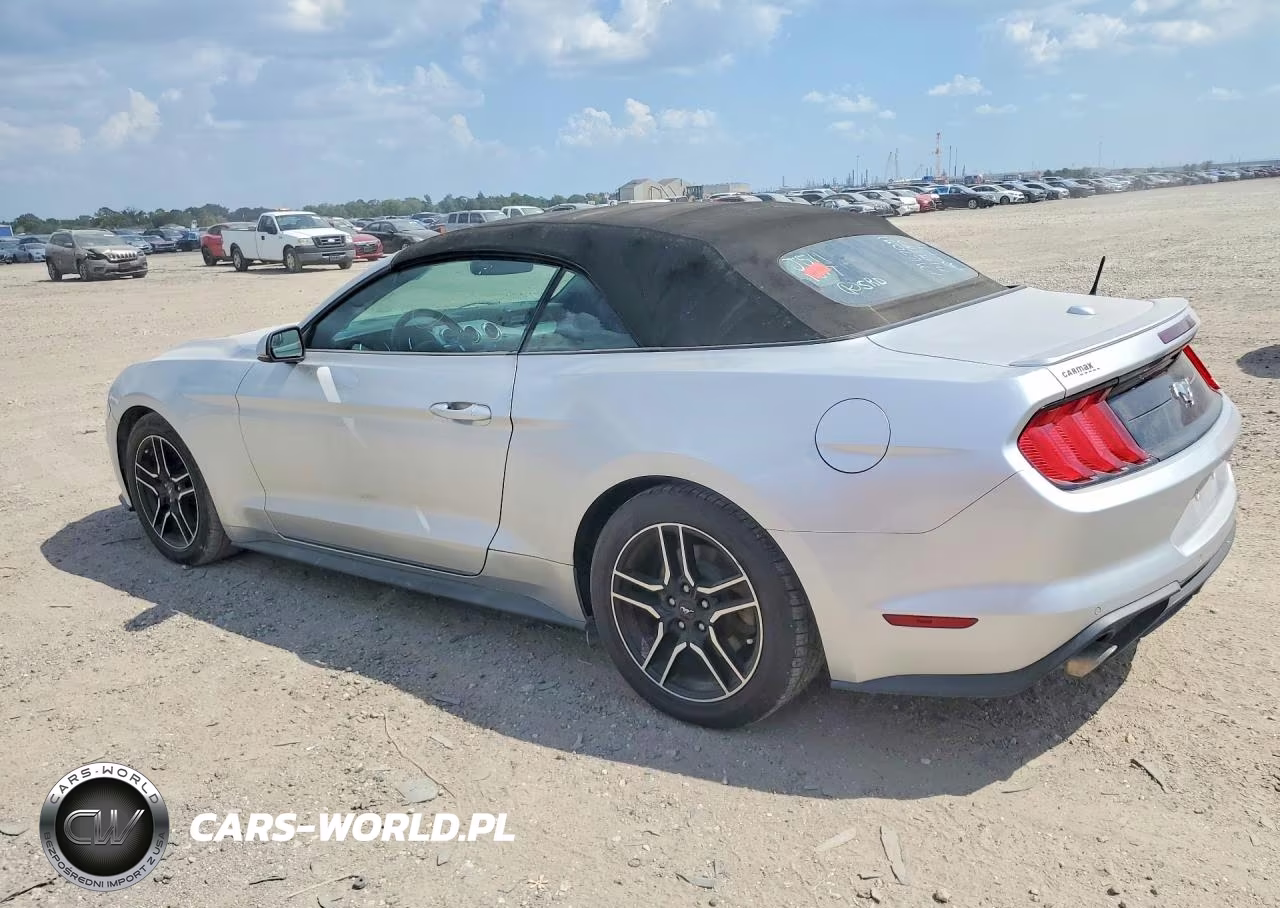 2018 Ford Mustang VIN:1FATP8UH0J5111617 - 2