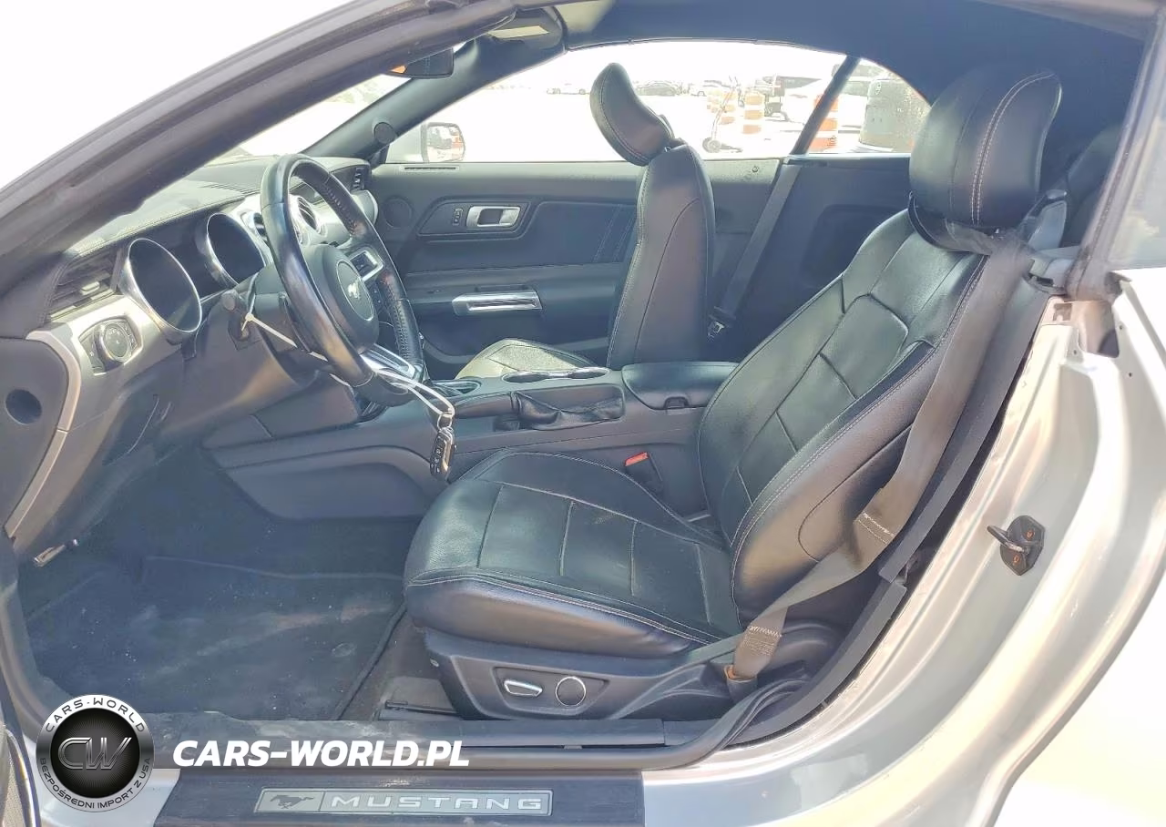 2018 Ford Mustang VIN:1FATP8UH0J5111617 - 7