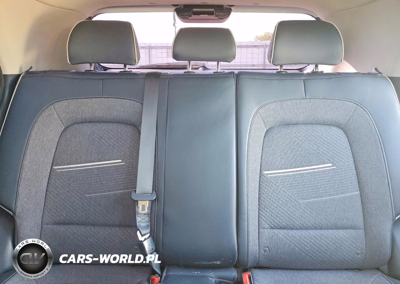 2024 Hyundai Venue Limited VIN:KMHRC8A34RU310658 - 10