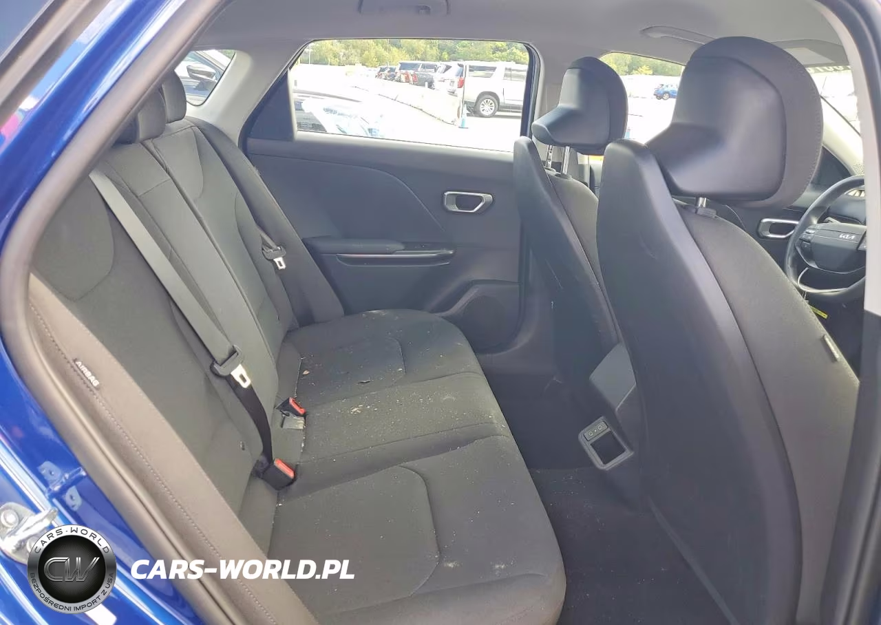 2026 Kia K4 Lxs VIN:3KPFT4DE6TE328405 - 10