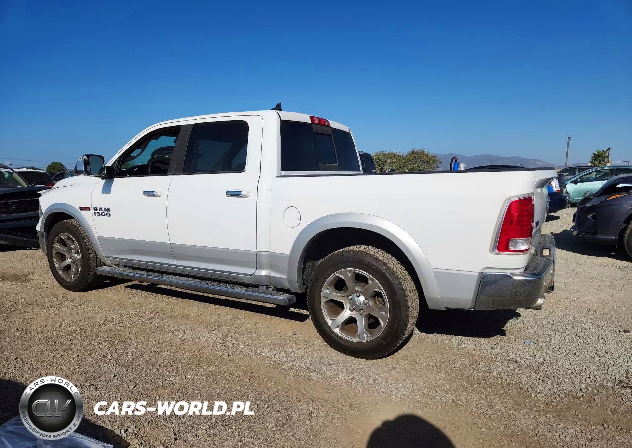2016 Ram 1500 Laramie VIN:1C6RR6NMXGS362094 - 2