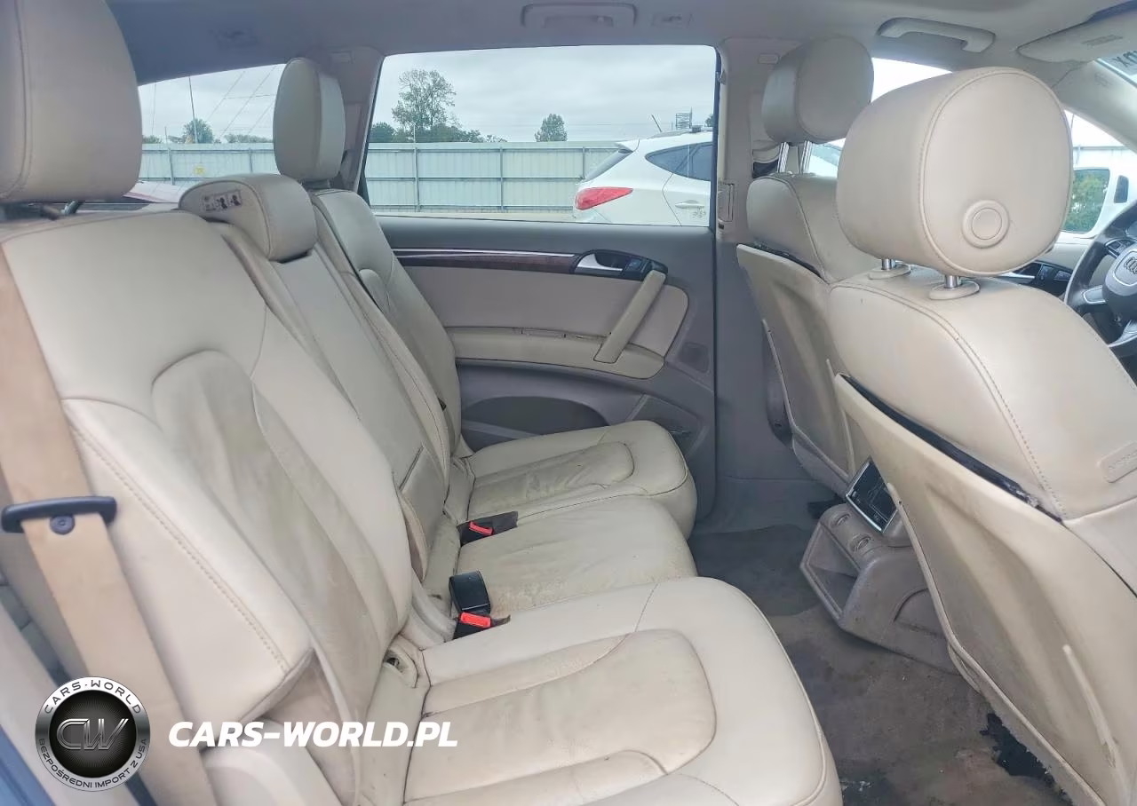2014 Audi Q7 Premium Plus VIN:WA1LMAFE0ED002299 - 11