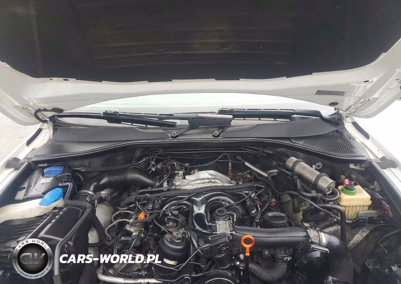 2014 Audi Q7 Premium Plus VIN:WA1LMAFE0ED002299 - 12
