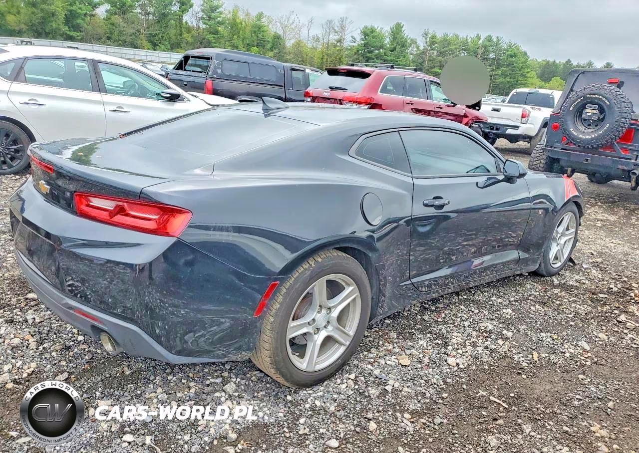2017 Chevrolet Camaro Lt VIN:1G1FB1RS5H0201847 - 3