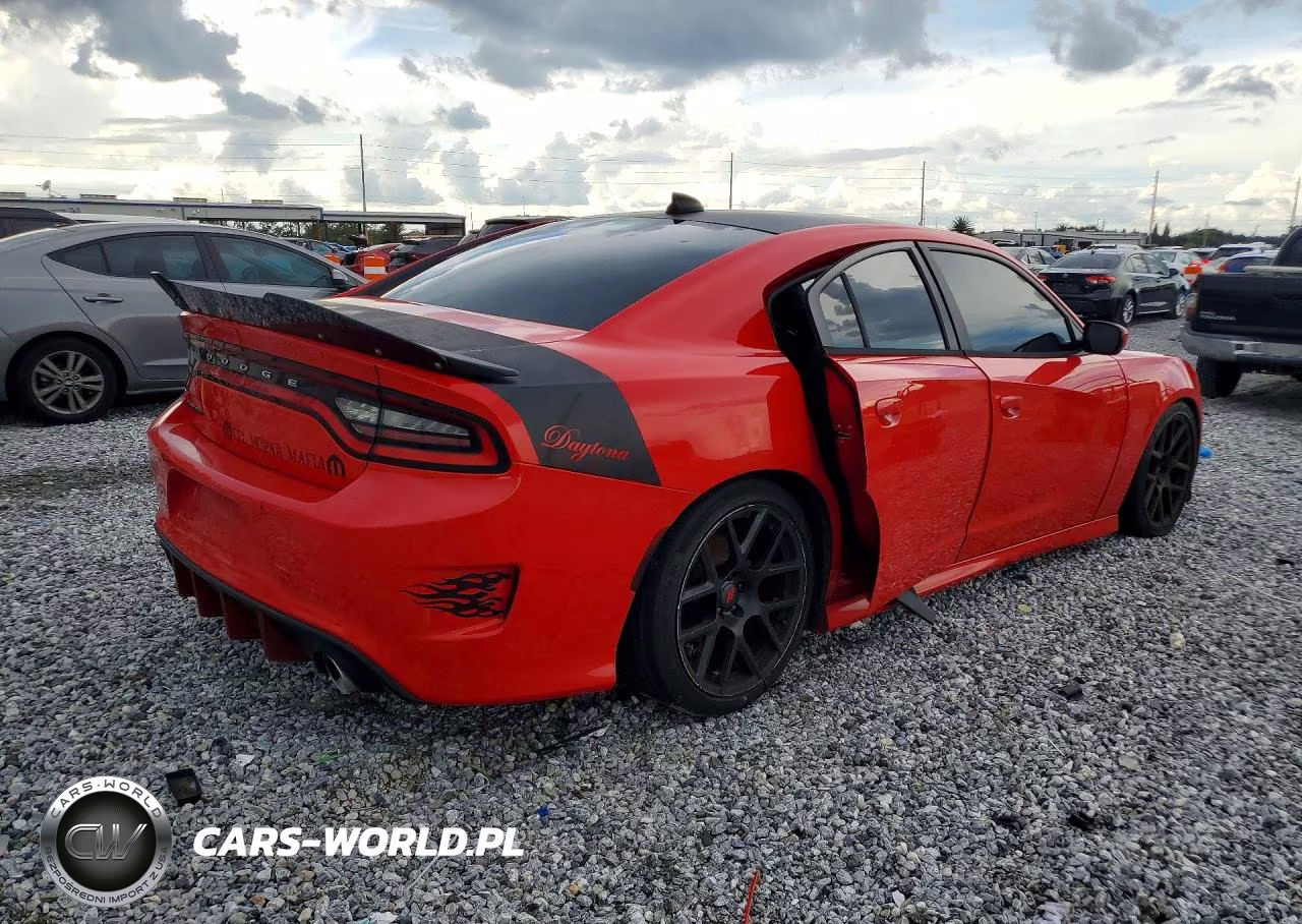2017 Dodge Charger R-T VIN:2C3CDXCT9HH545707 - 3