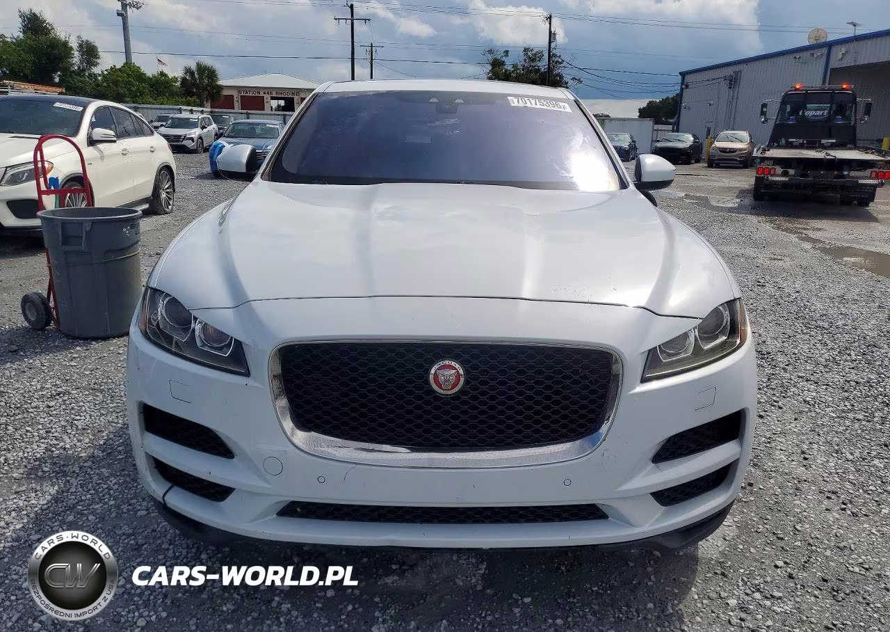 2020 Jaguar F-Pace Prestige VIN:SADCK2GX3LA635285 - 5
