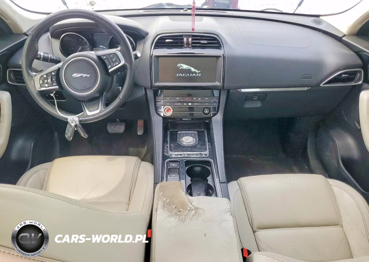 2020 Jaguar F-Pace Prestige VIN:SADCK2GX3LA635285 - 8