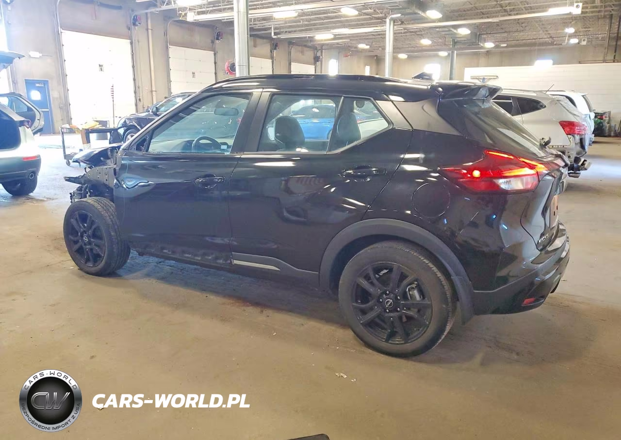 2023 Nissan Kicks Sr VIN:3N1CP5DV4PL484900 - 2