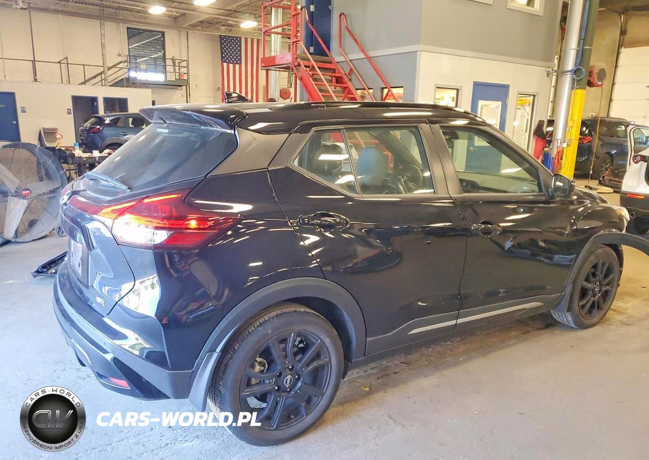 2023 Nissan Kicks Sr VIN:3N1CP5DV4PL484900 - 3