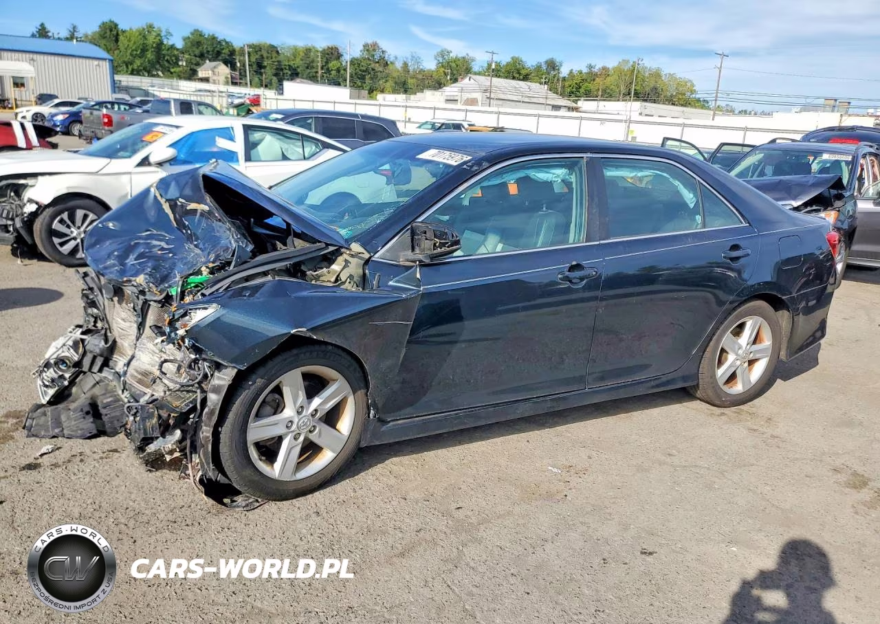 2013 Toyota Camry Se – zdjęcie 1 z 12