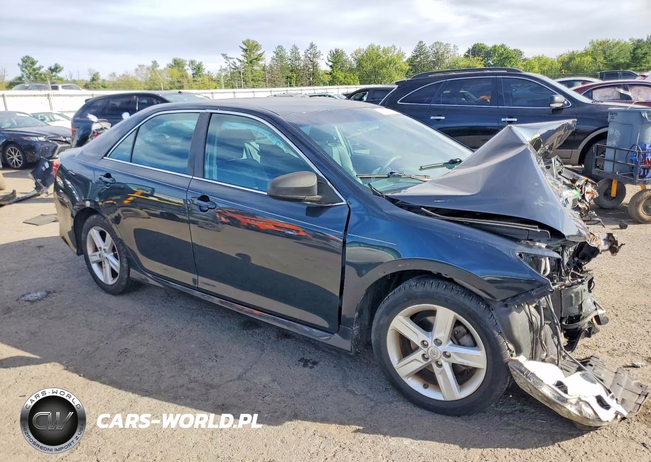 2013 Toyota Camry Se VIN:4T1BF1FK8DU268441 - 4