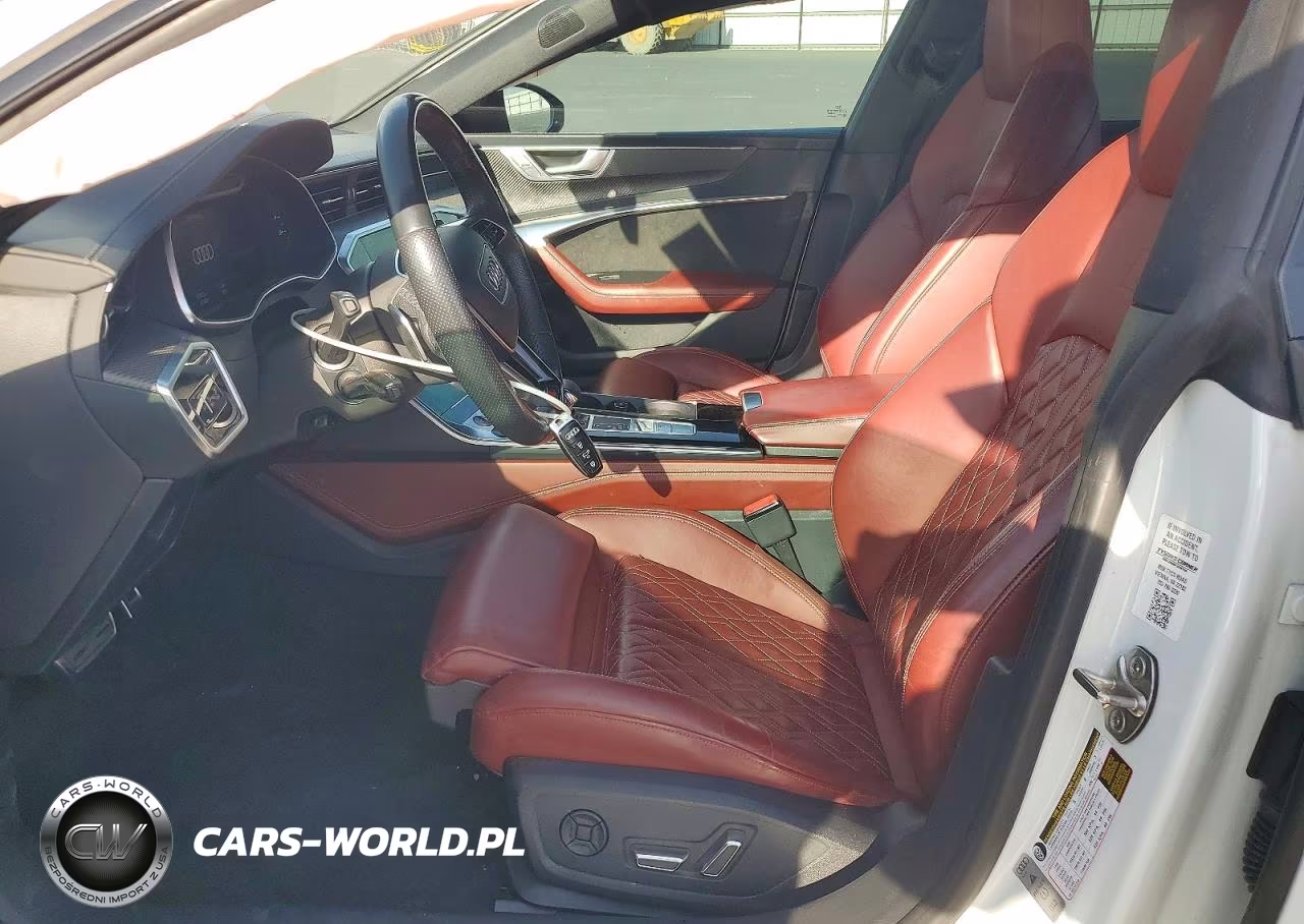 2021 Audi S7 Premium Plus VIN:WAUPFBF26MN049839 - 7