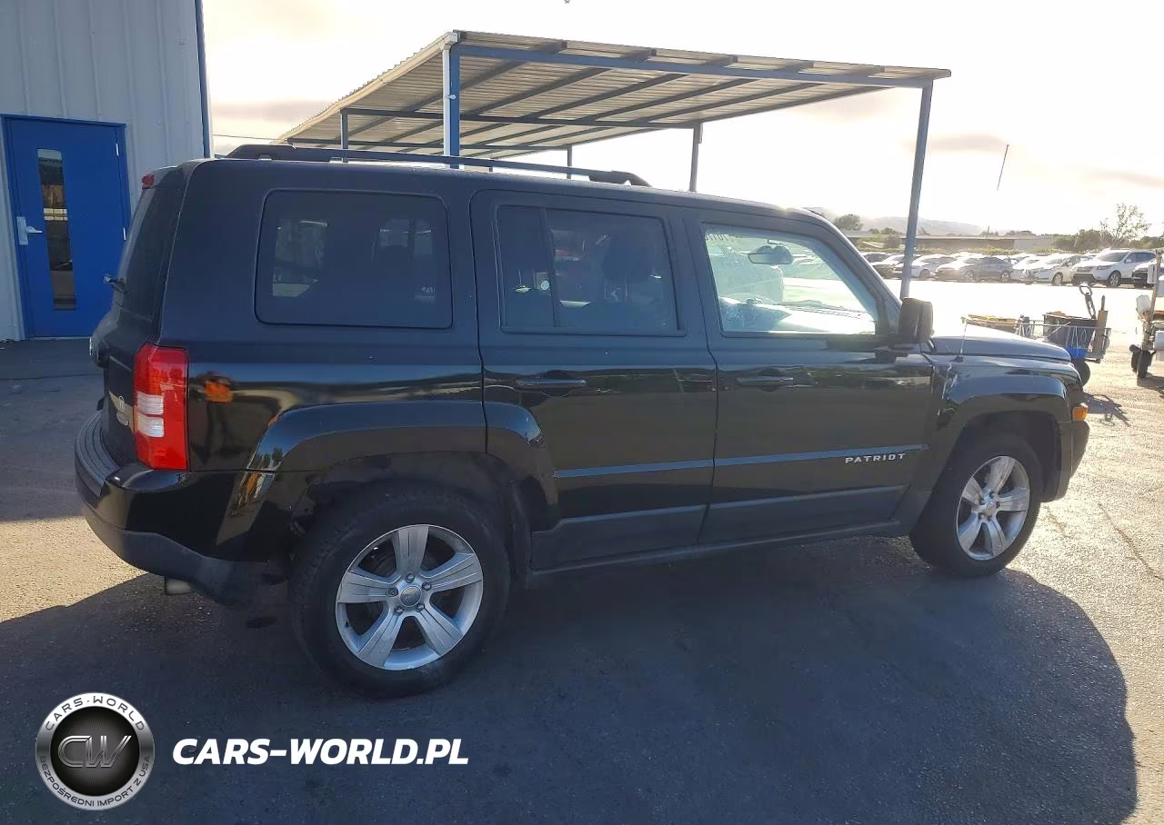 2017 Jeep Patriot Latitude VIN:1C4NJPFAXHD117309 - 3