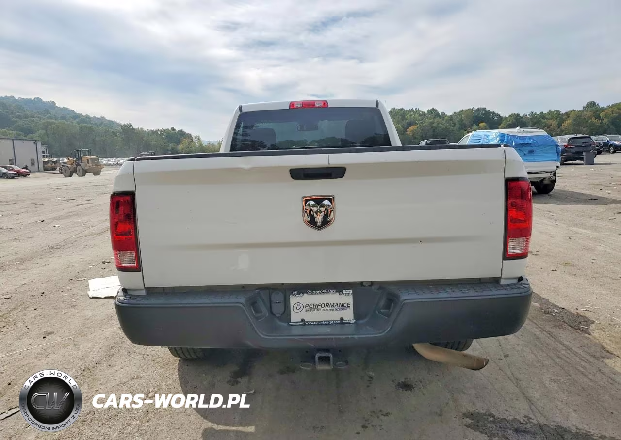 2020 Ram 1500 Classic Tradesman VIN:3C6JR6DT2LG186343 - 6