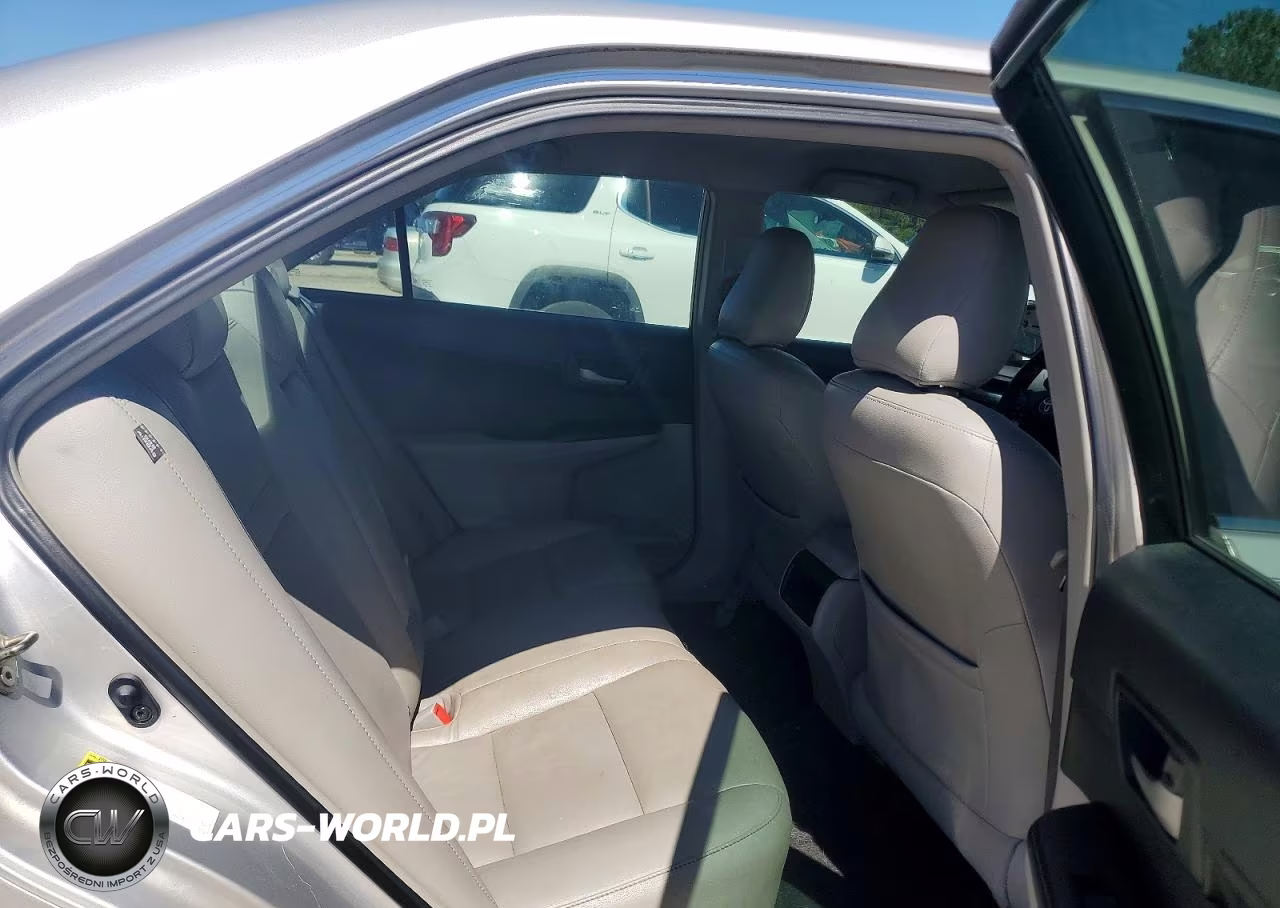 2014 Toyota Camry Le VIN:4T1BF1FK1EU373632 - 10
