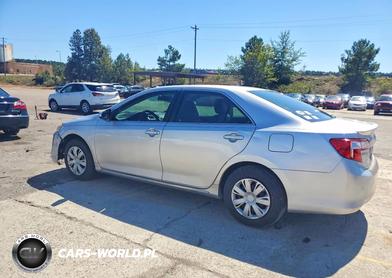 2014 Toyota Camry Le VIN:4T1BF1FK1EU373632 - 2
