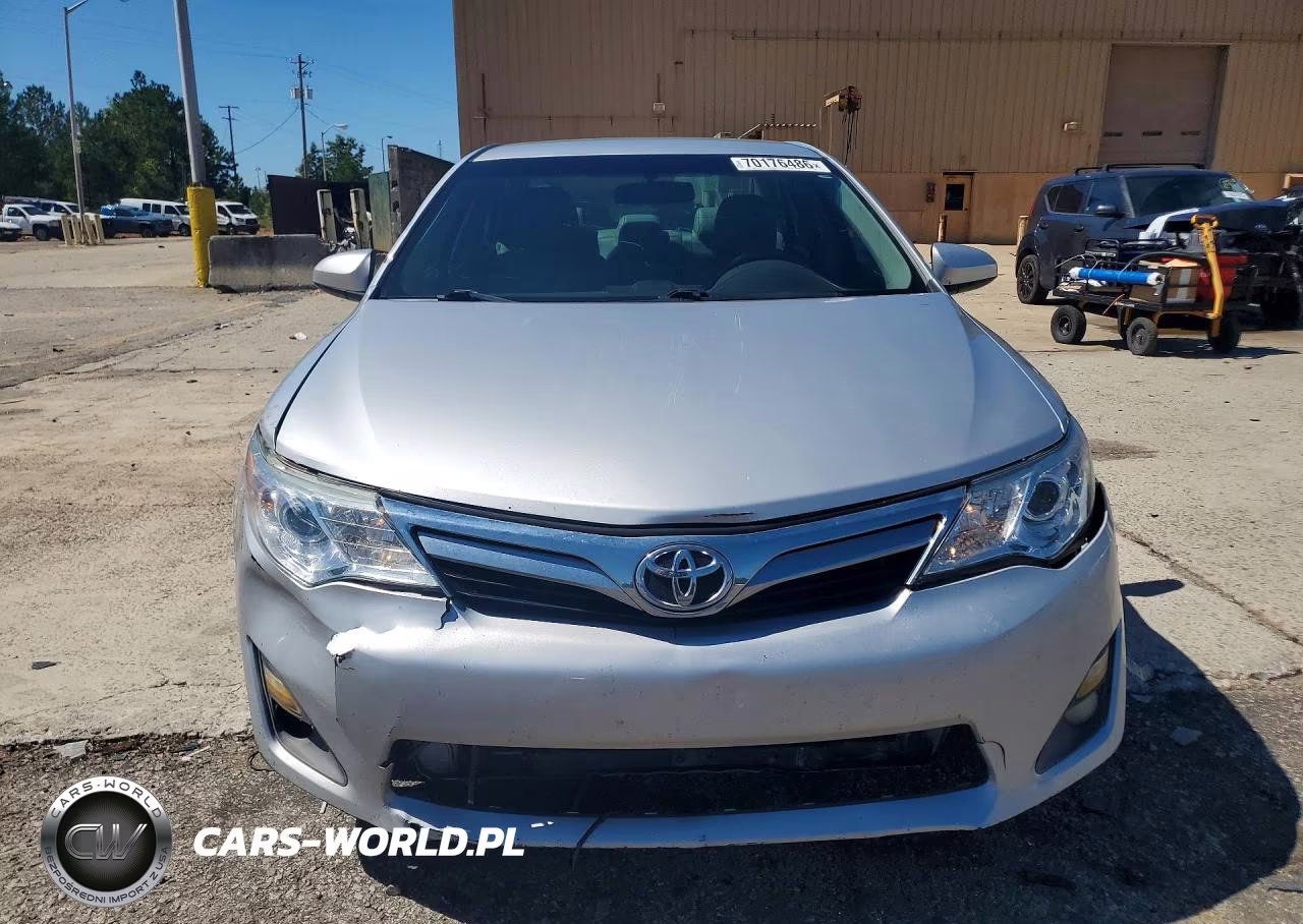 2014 Toyota Camry Le VIN:4T1BF1FK1EU373632 - 5