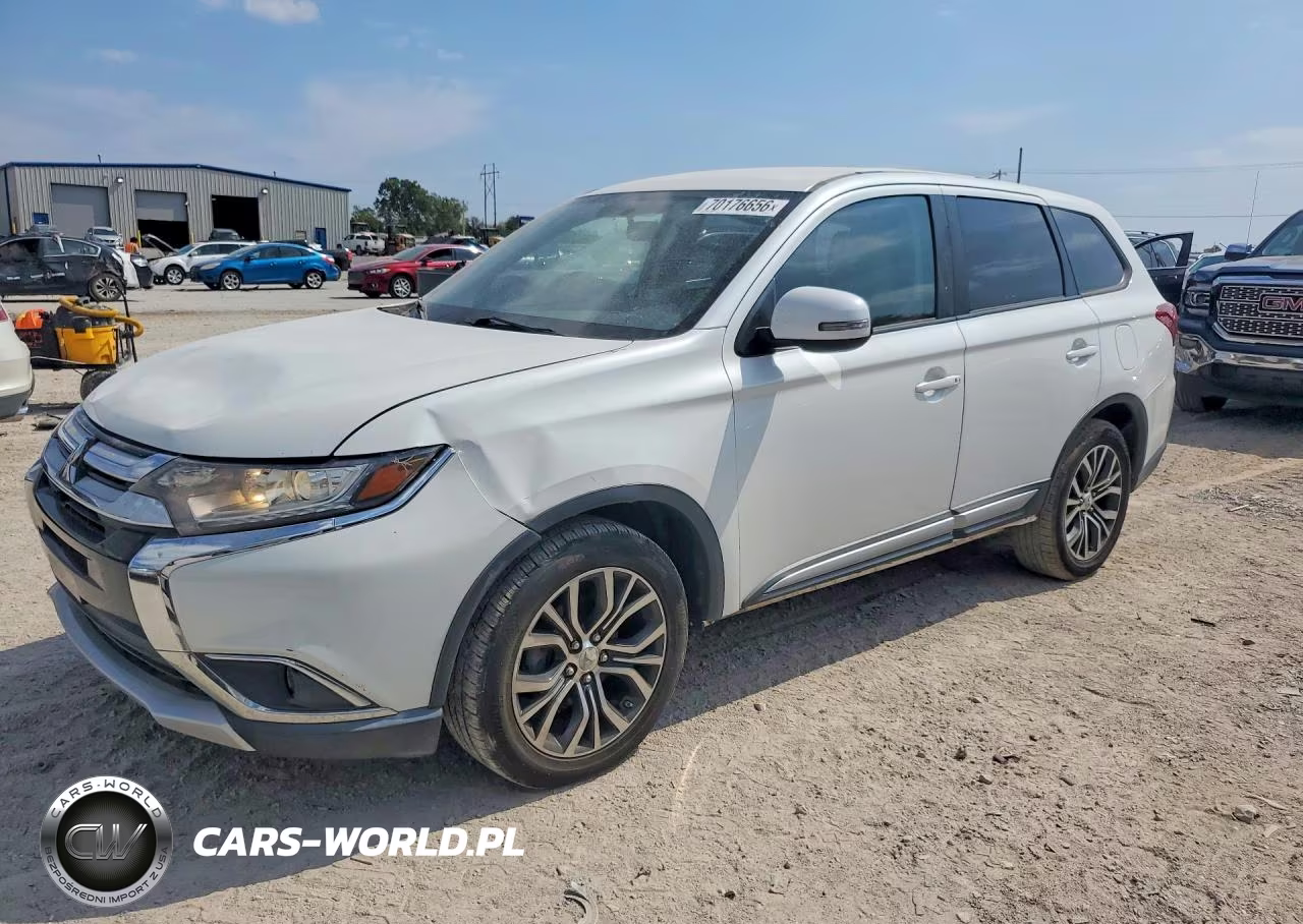 2016 Mitsubishi Outlander Se – zdjęcie 1 z 12