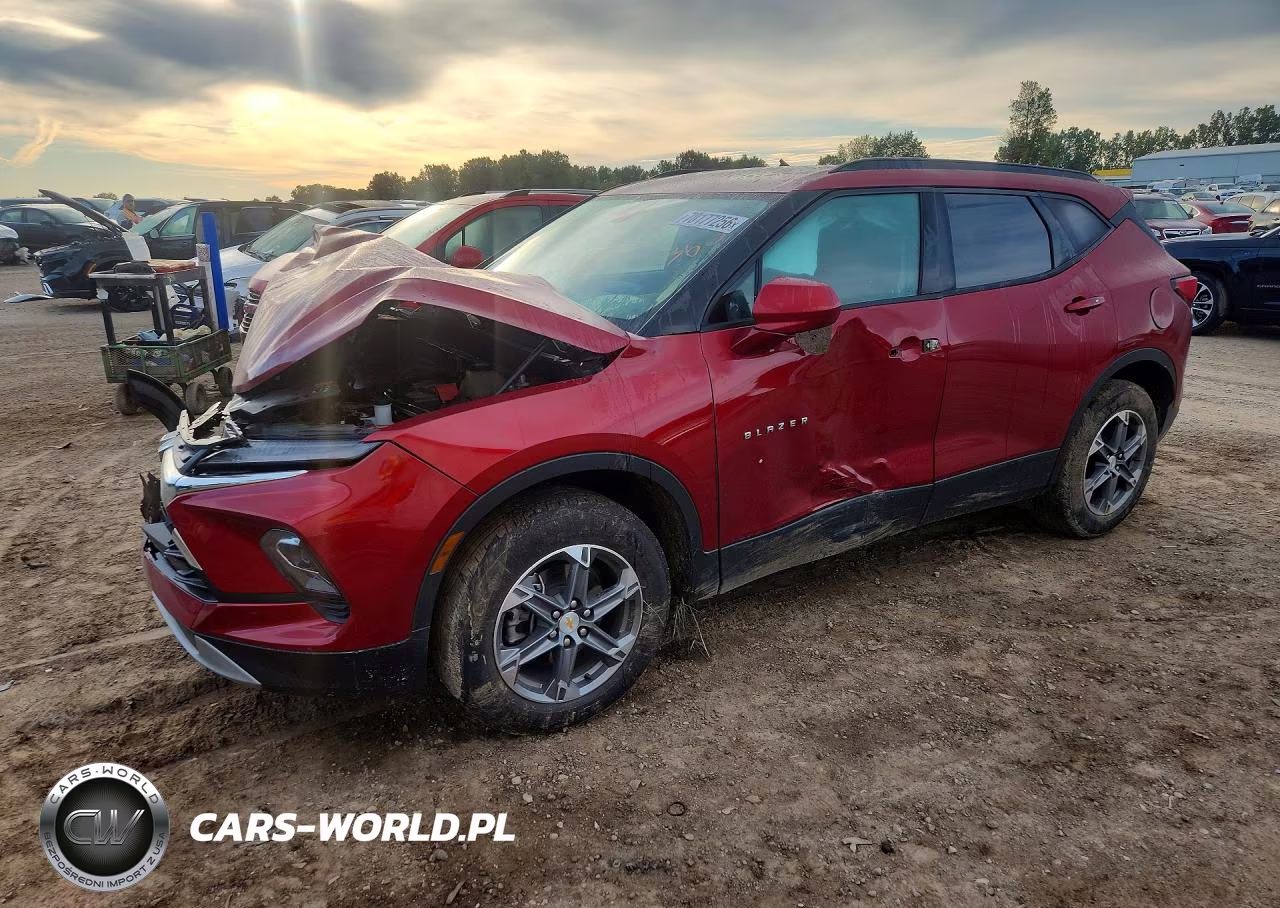 2024 Chevrolet Blazer 2Lt VIN:3GNKBCR41RS159360 - 1