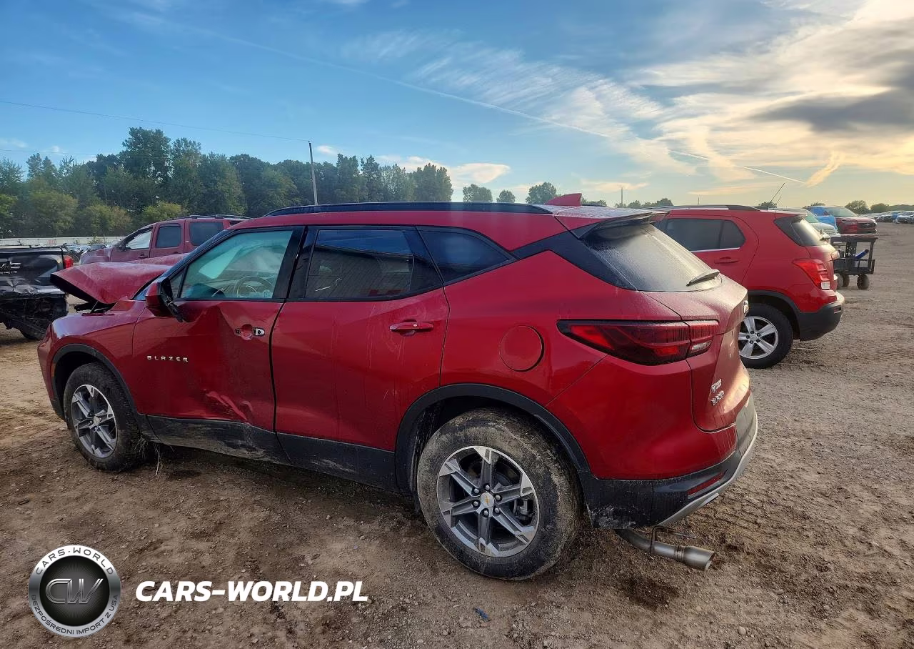 2024 Chevrolet Blazer 2Lt VIN:3GNKBCR41RS159360 - 2