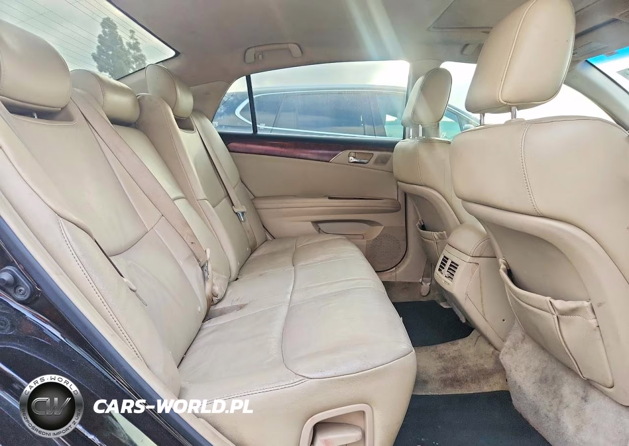 2011 Toyota Avalon Base VIN:4T1BK3DBXBU384070 - 10