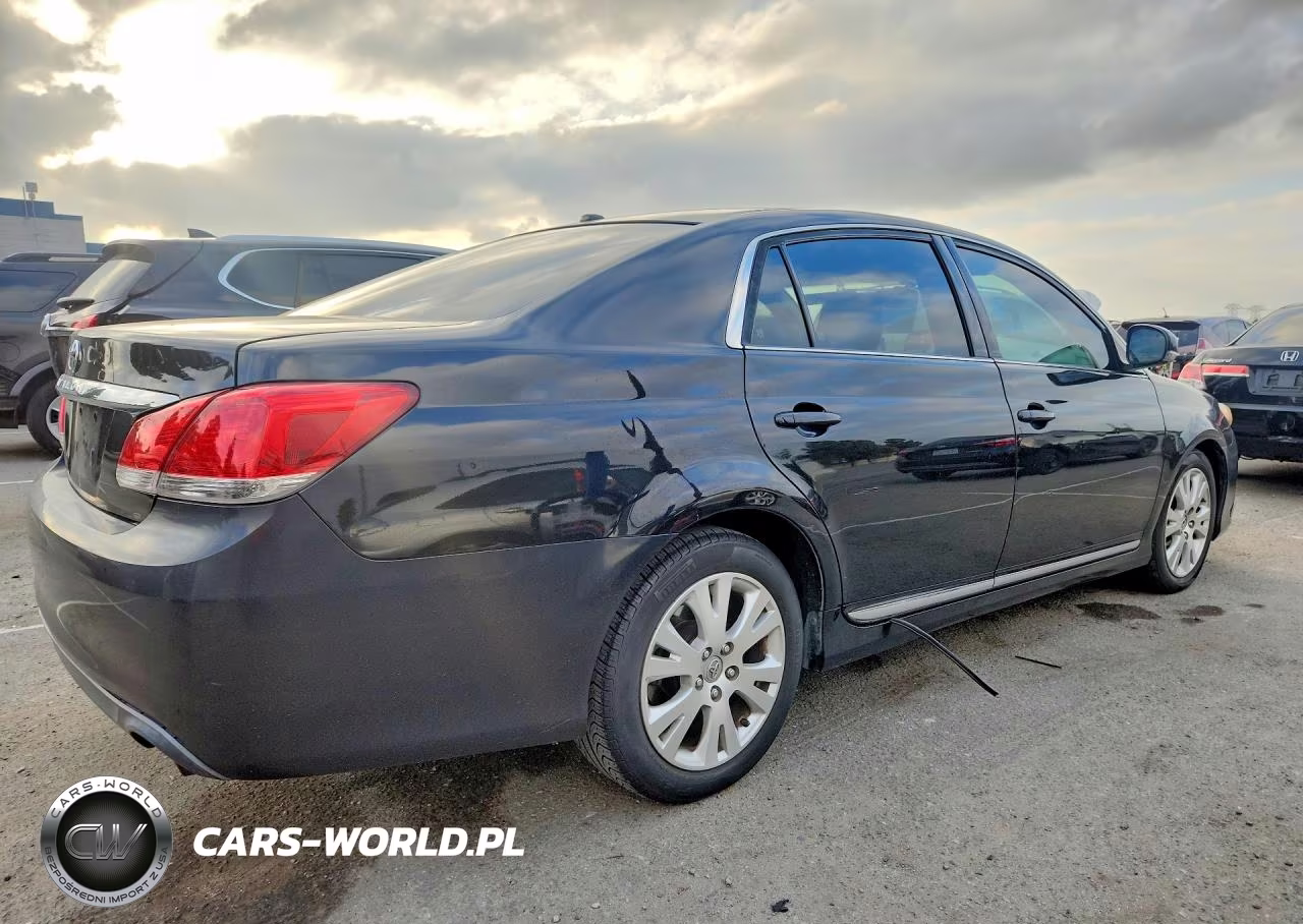 2011 Toyota Avalon Base VIN:4T1BK3DBXBU384070 - 3