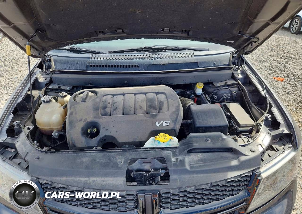 2018 Dodge Journey Crossroad VIN:3C4PDDGG3JT387998 - 11