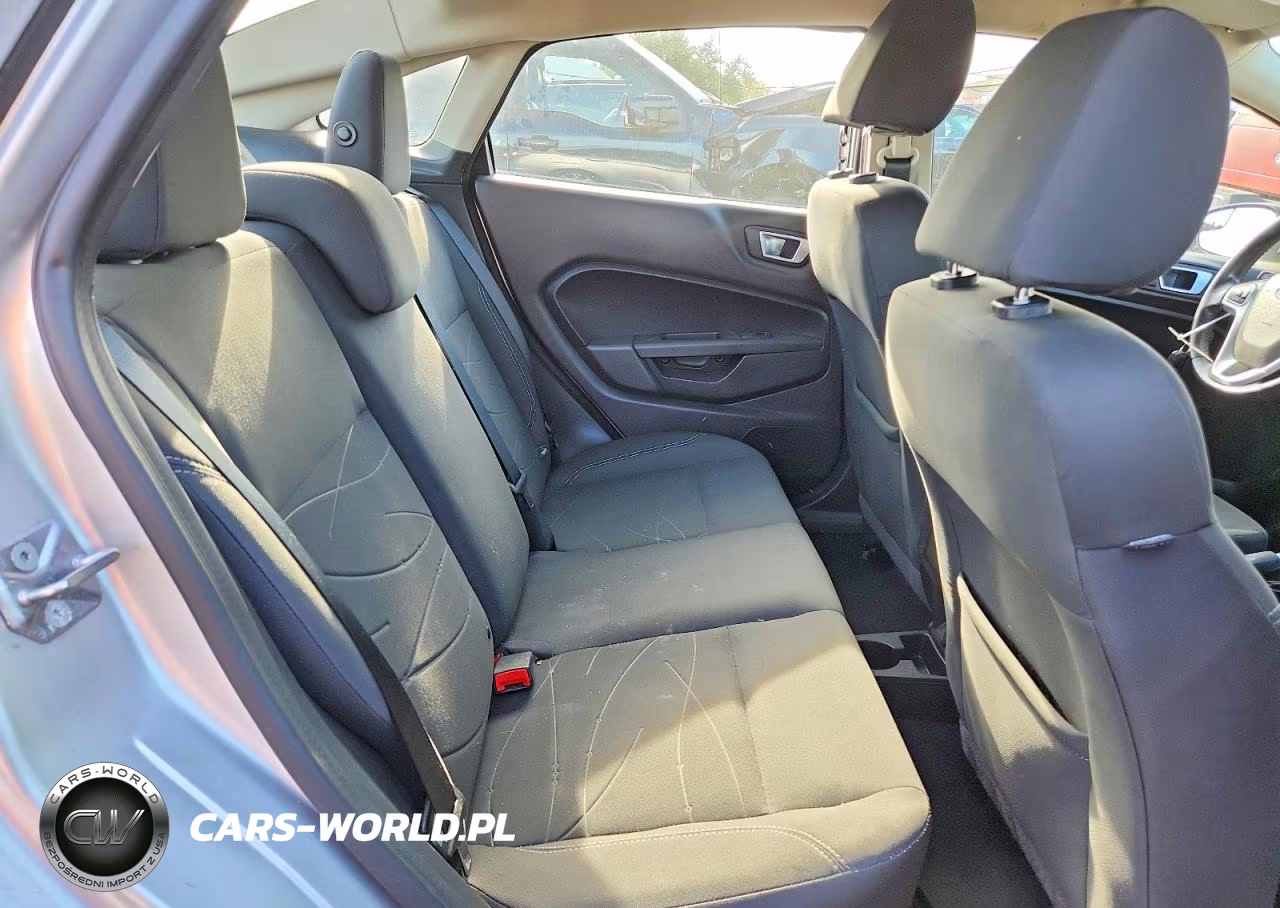 2015 Ford Fiesta Se VIN:3FADP4BJ2FM138144 - 10