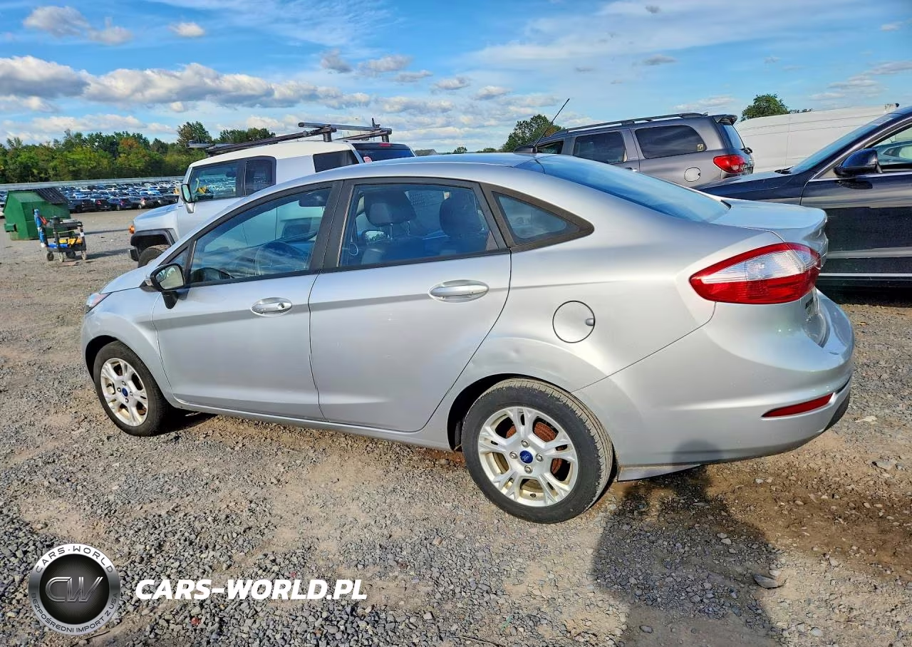 2015 Ford Fiesta Se VIN:3FADP4BJ2FM138144 - 2