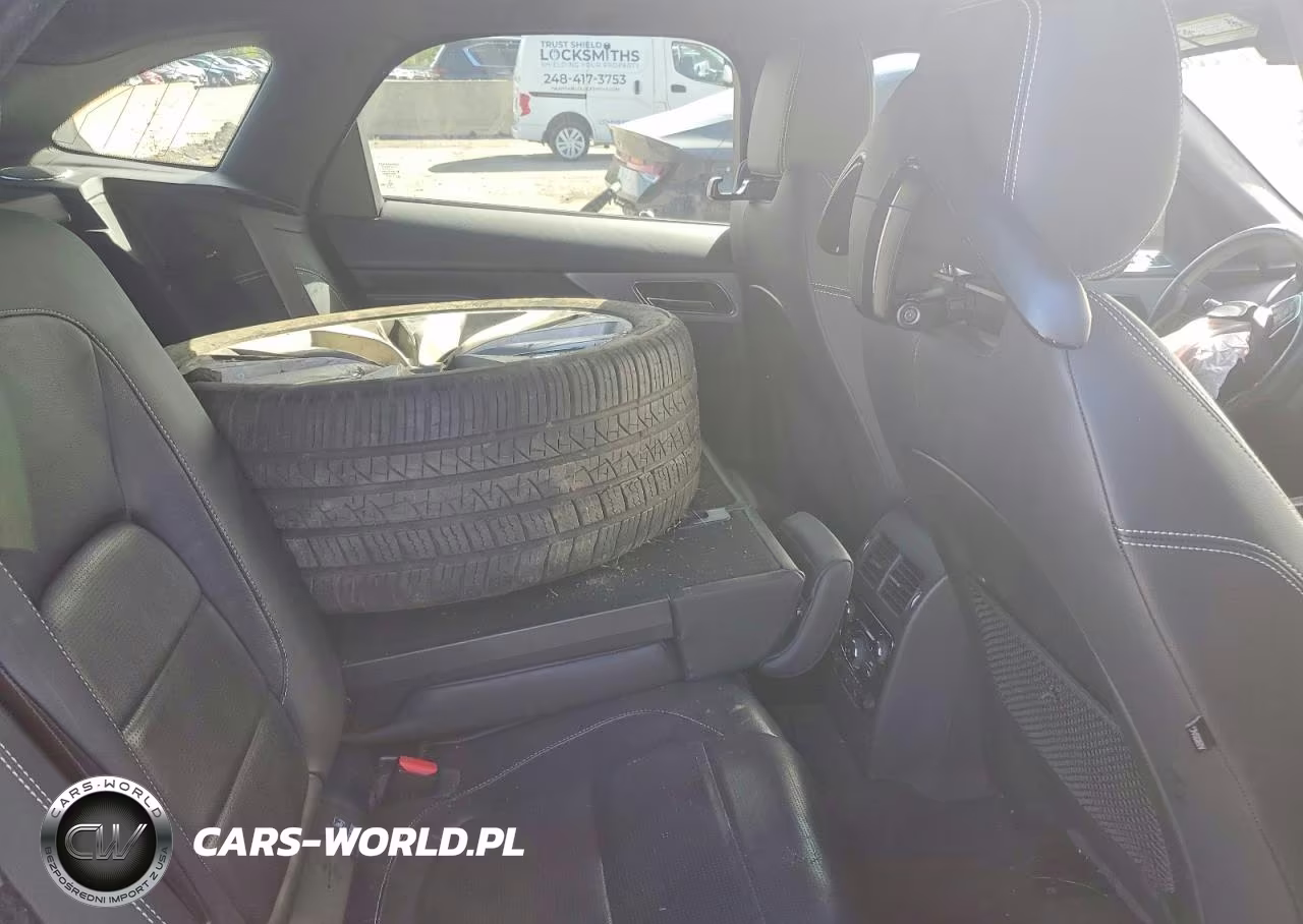 2018 Jaguar F-Pace S VIN:SADCM2FV8JA240512 - 11