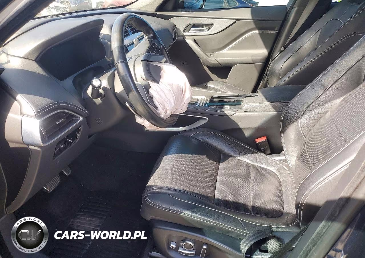 2018 Jaguar F-Pace S VIN:SADCM2FV8JA240512 - 7