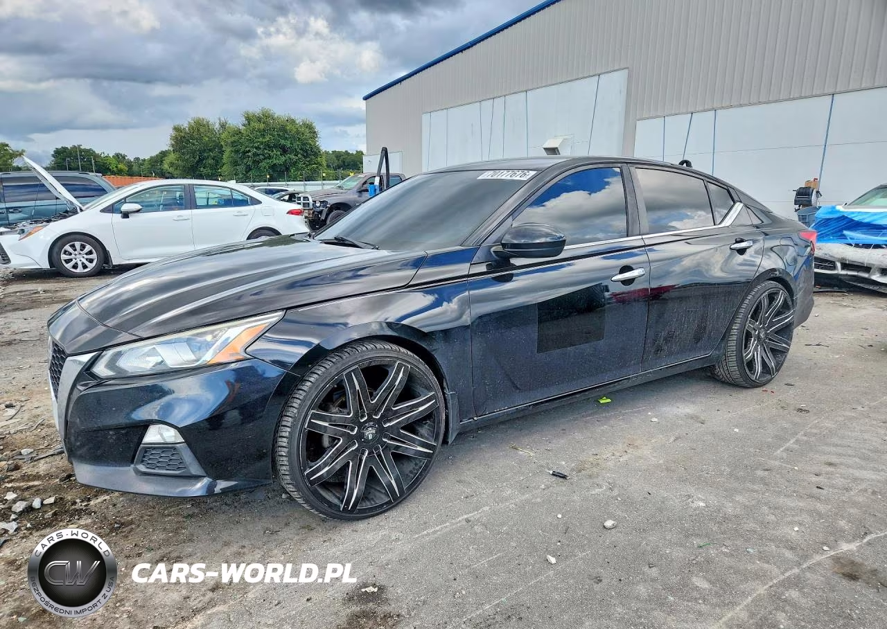 2020 Nissan Altima S – zdjęcie 1 z 12