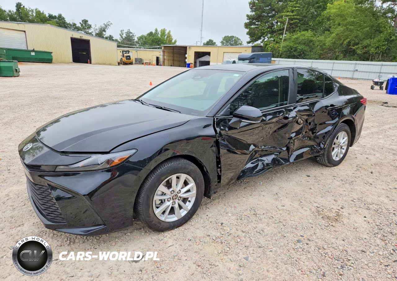2026 Toyota Camry Le – zdjęcie 1 z 13