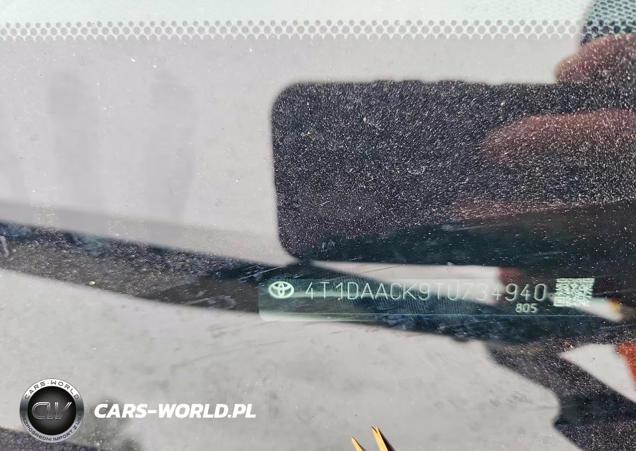 2026 Toyota Camry Le VIN:4T1DAACK9TU734940 - 13