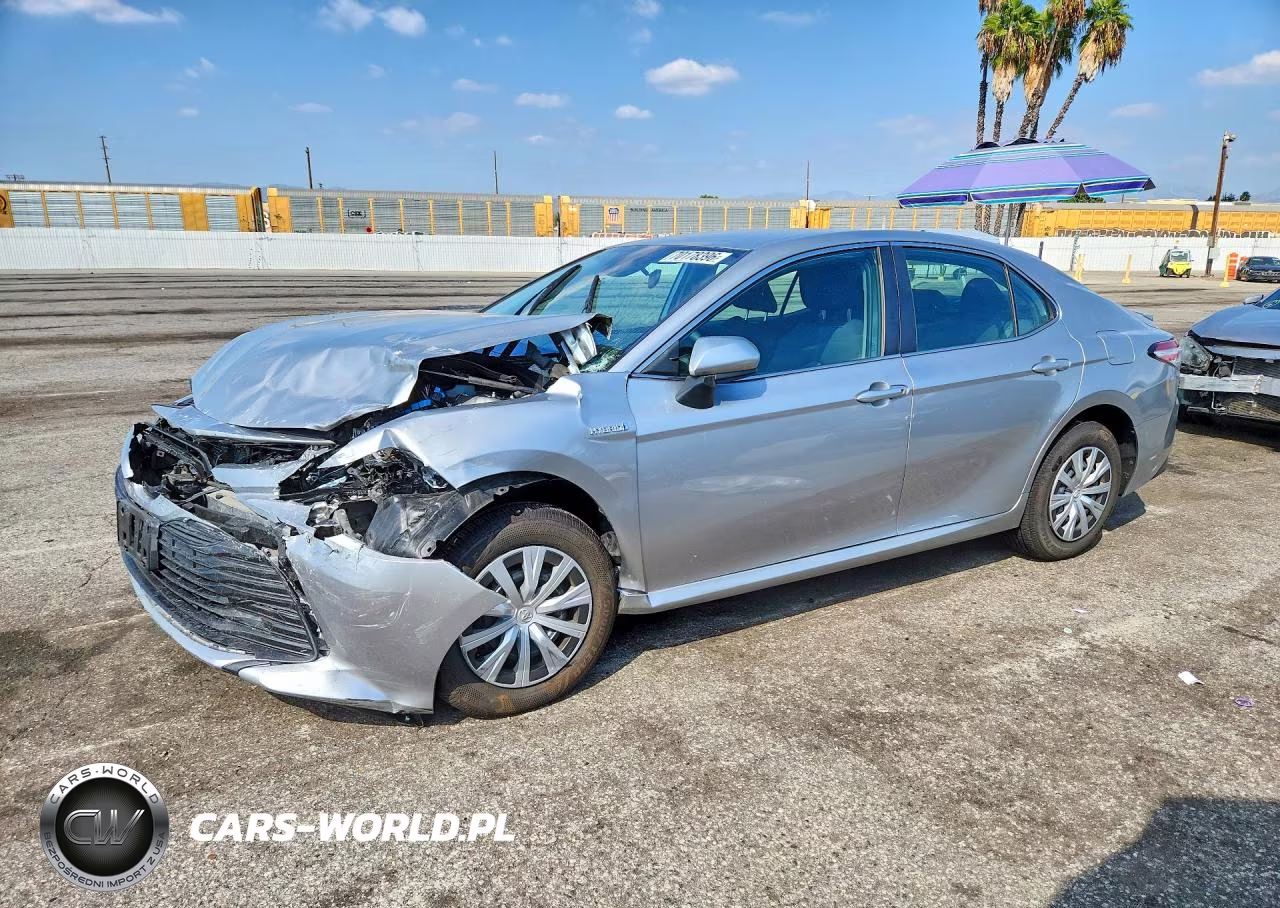 2020 Toyota Camry Le