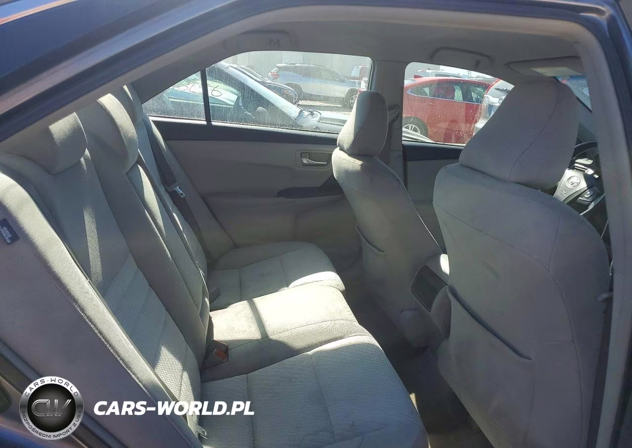 2015 Toyota Camry Le VIN:4T1BF1FK6FU112076 - 10